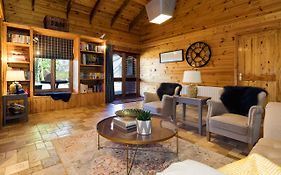 Castledillon Forest Lodge